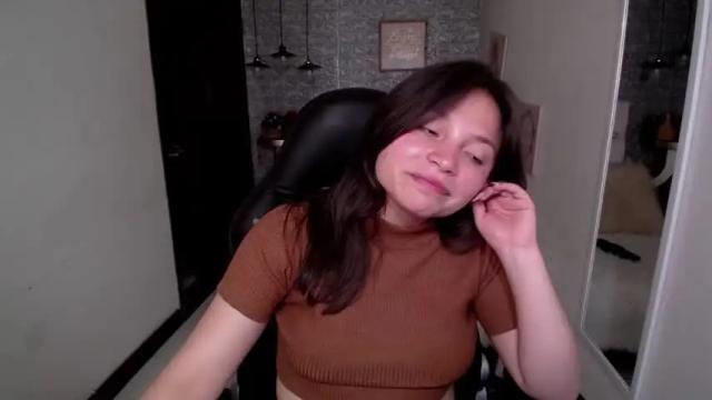 Image 7 of vicoo_ Stream on Chaturbate on 16 months ago