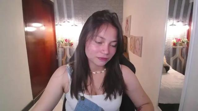 Image 7 of vicoo_ Stream on Chaturbate on 15 months ago