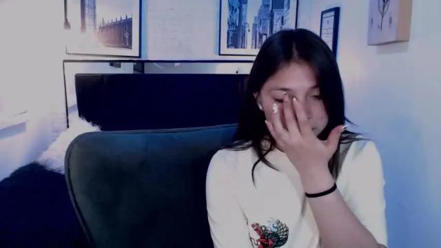 Image 3 of vicoo_ Stream on Chaturbate on 15 months ago
