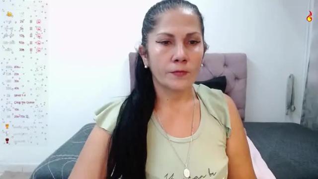 Image 11 of victoria__milfs Stream on Chaturbate on 14 months ago