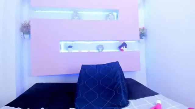 Image 7 of victoria_badgal Stream on Chaturbate on 12 months ago