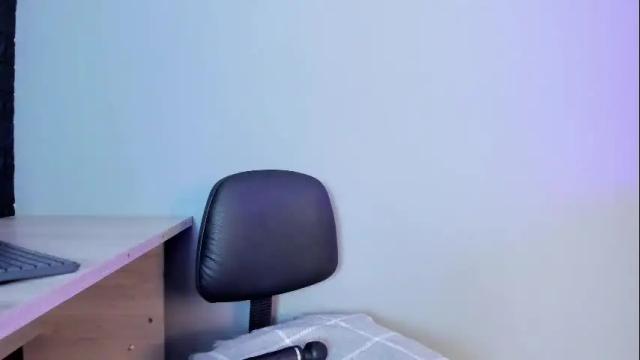 Image 11 of victoria_badgal Stream on Chaturbate on 1 month ago