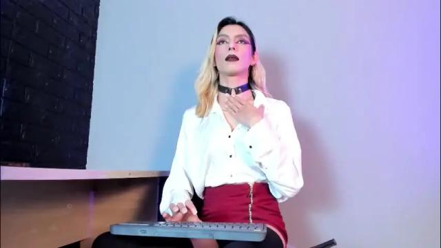 Image 11 of victoria_badgal Stream on Chaturbate on 2 months ago