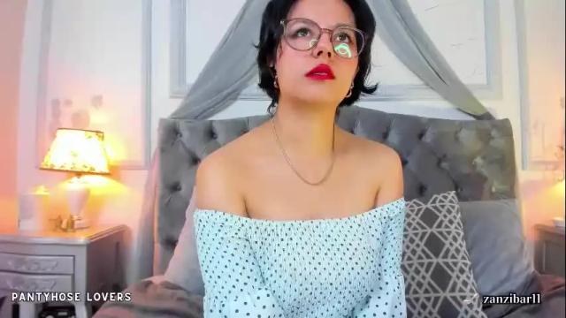 Image 10 of victoria_byte Stream on Chaturbate on 2 days ago