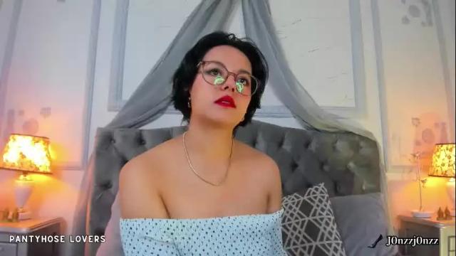 Image 4 of victoria_byte Stream on Chaturbate on 2 days ago