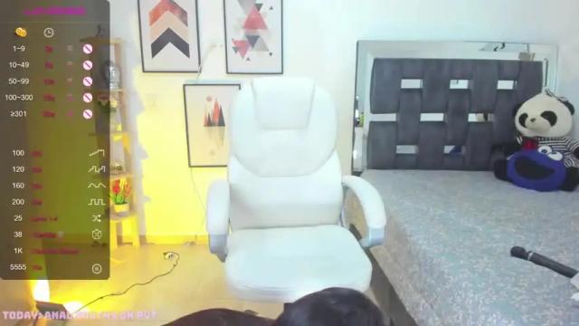 Image 10 of victoria_castillo1 Stream on Chaturbate on 14 months ago