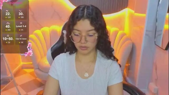 Thumbnail 1, victoria_castillo_b's Stream at Chaturbate, 2 months ago