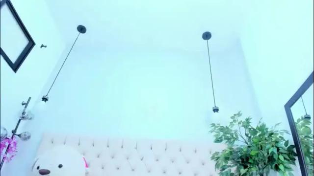 Image 7 of victoria_colemann Stream on Chaturbate on 20 days ago