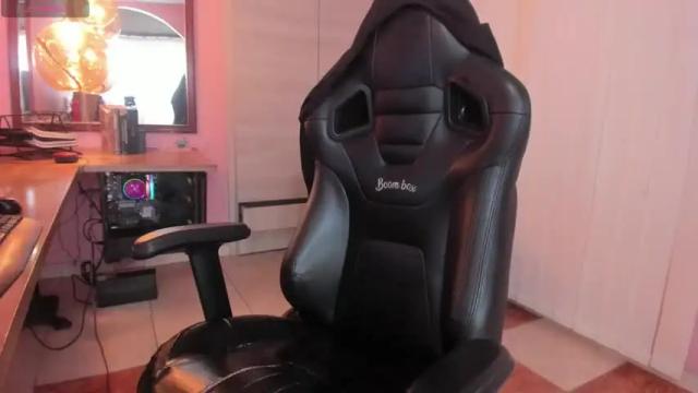 Image 3 of victoria_collins_1 Stream on Chaturbate on 15 months ago