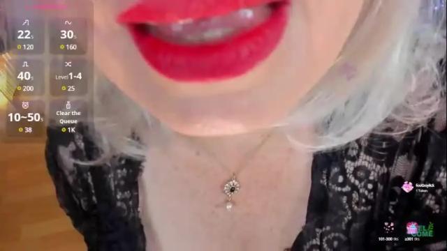 Image 2 of victoria_dior Stream on Chaturbate on 1 month ago