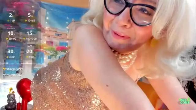 Image 3 of victoria_dior Stream on Chaturbate on 1 month ago