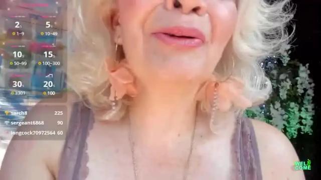 Image 2 of victoria_dior Stream on Chaturbate on 1 month ago