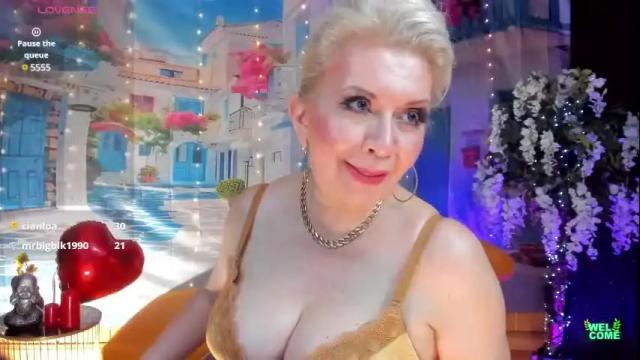 Image 12 of victoria_dior Stream on Chaturbate on 1 month ago