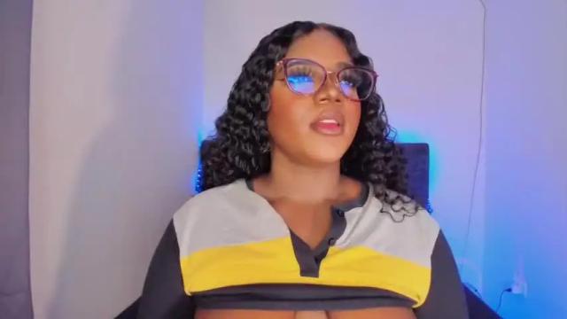 Image 3 of victoria_gill_ Stream on Chaturbate on 14 months ago
