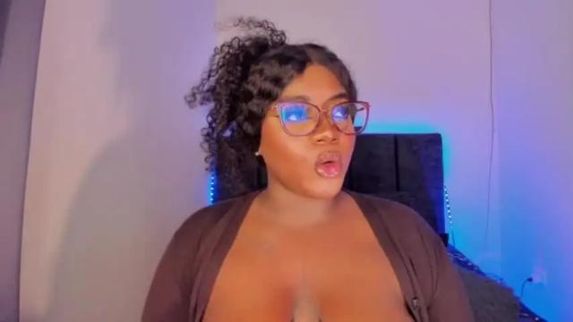 Image 10 of victoria_gill_ Stream on Chaturbate on 14 months ago