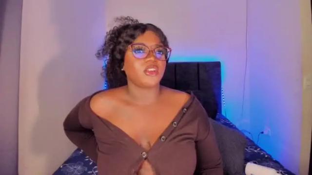 Image 12 of victoria_gill_ Stream on Chaturbate on 14 months ago