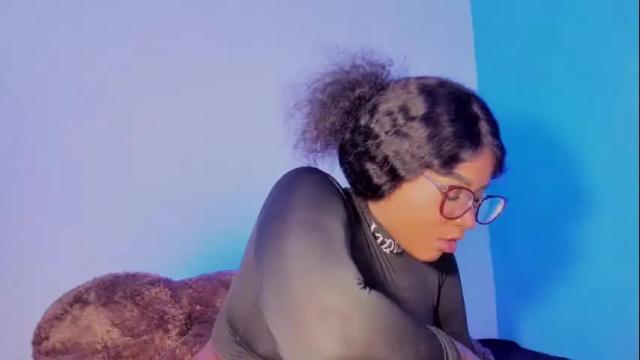 Image 2 of victoria_gill_ Stream on Chaturbate on 2 months ago