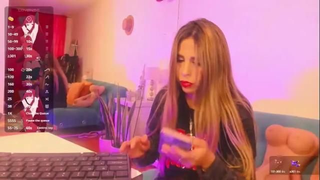 Image 4 of victoria_jhones Stream on Chaturbate on 17 days ago