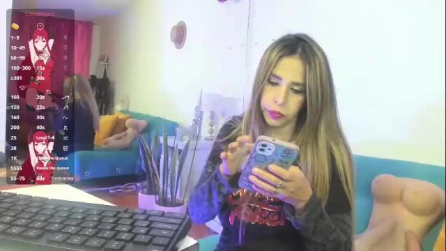 Image 8 of victoria_jhones Stream on Chaturbate on 17 days ago