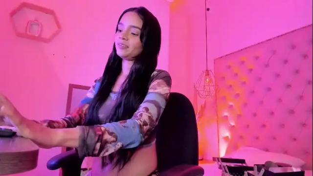 Image 6 of victoria_kitt Stream on Chaturbate on 1 month ago
