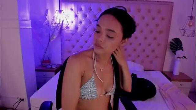 Image 11 of victoria_kitt Stream on Chaturbate on 5 days ago