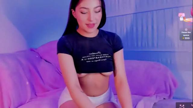 Image 6 of victoria_laurent Stream on Chaturbate on 11 days ago