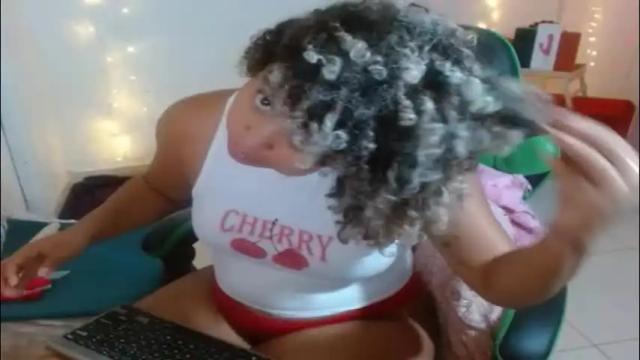 Image 2 of victoria_miler Stream on Chaturbate on 1 month ago