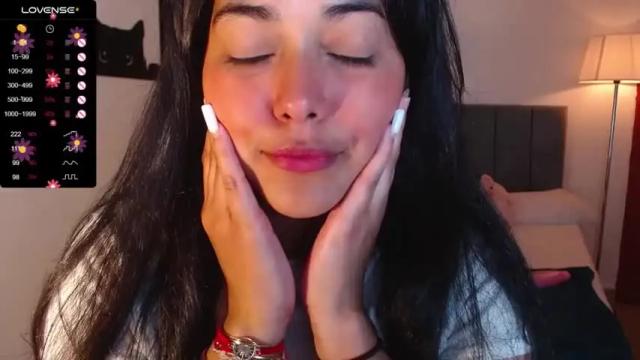 Image 3 of victoria_monteroo Stream on Chaturbate on 12 months ago