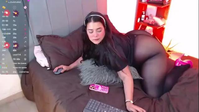 Thumbnail 1, victoria_monteroo's Stream at Chaturbate, 2 months ago