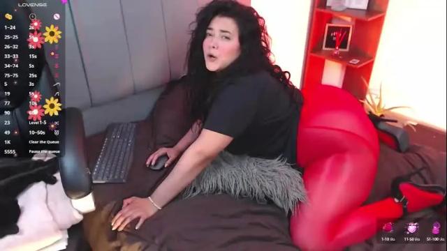 Image 3 of victoria_monteroo Stream on Chaturbate on 1 month ago