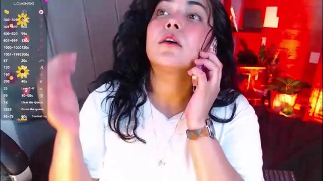 Image 2 of victoria_monteroo Stream on Chaturbate on 12 days ago