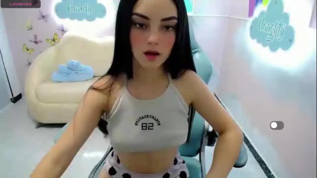 Image 11 of victoria_princess18 Stream on Chaturbate on 19 months ago