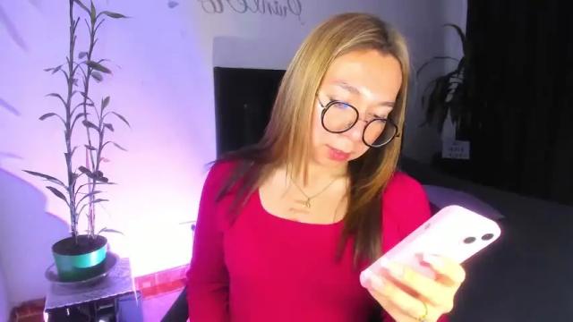 Image 12 of victoria_purple Stream on Chaturbate on 18 months ago