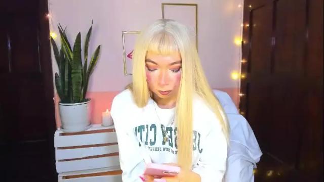 Image 8 of victoria_qq Stream on Chaturbate on 27 days ago