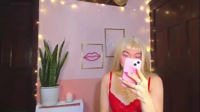 Image 10 of victoria_qq Stream on Chaturbate on 25 days ago