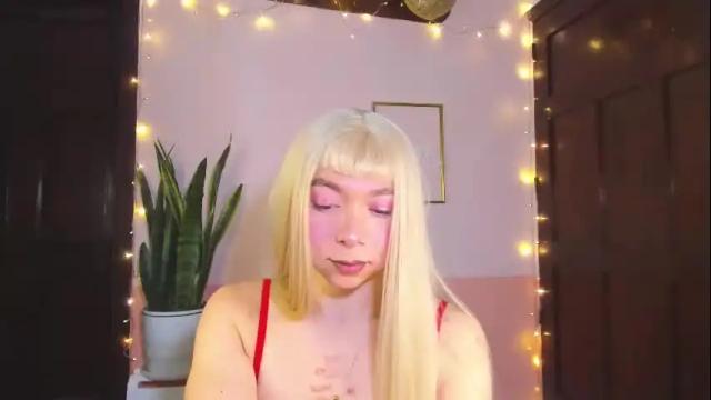 Image 2 of victoria_qq Stream on Chaturbate on 25 days ago
