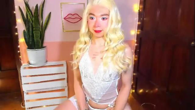 Image 6 of victoria_qq Stream on Chaturbate on 20 days ago