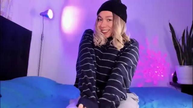 Image 7 of victoria_qq Stream on Chaturbate on 1 month ago