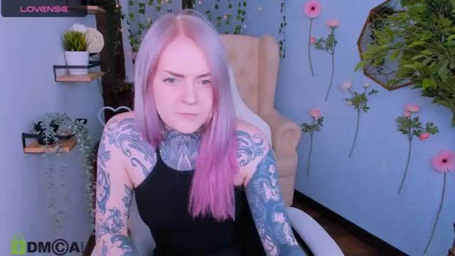 Thumbnail 1, victoria_raccoon's Stream at Chaturbate, 14 months ago