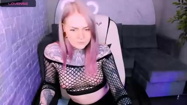 Thumbnail 1, victoria_raccoon's Stream at Chaturbate, 14 months ago