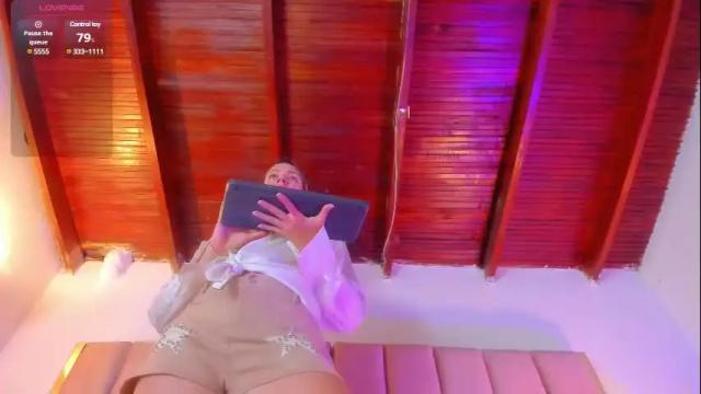 Image 8 of victoria_rash Stream on Chaturbate on 6 months ago