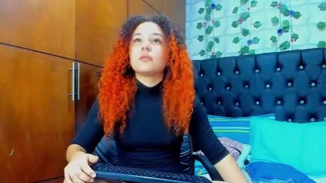 Image 2 of victoria_red01 Stream on Chaturbate on 19 months ago