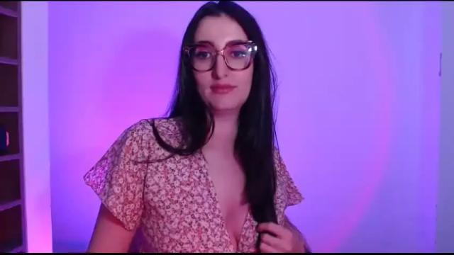 Image 2 of victoria_riider Stream on Chaturbate on 13 months ago