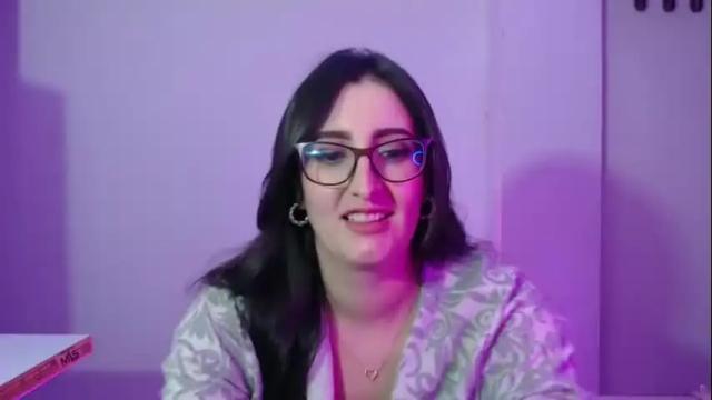 Image 2 of victoria_riider Stream on Chaturbate on 2 months ago