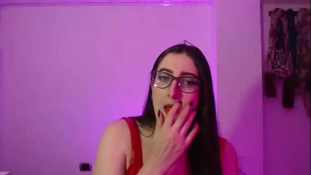 Image 3 of victoria_riider Stream on Chaturbate on 19 days ago
