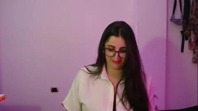 Image 8 of victoria_riider Stream on Chaturbate on 8 days ago