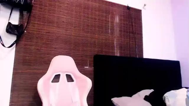Image 4 of victoria_smile_ Stream on Chaturbate on 13 months ago