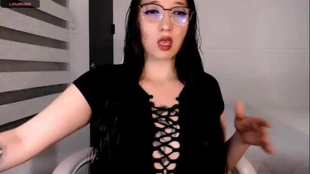 Image 2 of victoria_smile_ Stream on Chaturbate on 25 days ago