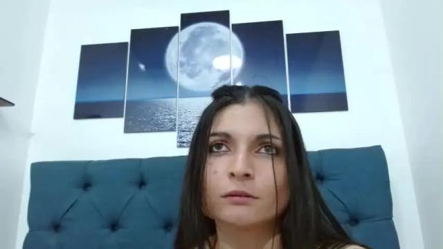 Image 6 of victoriaa_queen Stream on Chaturbate on 14 months ago