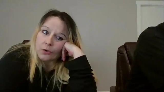 Image 8 of victoriaandjesse Stream on Chaturbate on 14 months ago